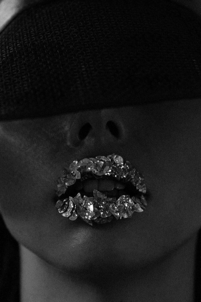 MBPFW BEAUTY editorial for DOUGLAS